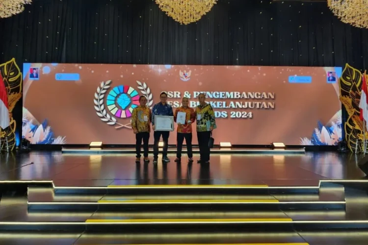 Program Kemitraan Pertanian Lokal Sinar Mas Land Raih Penghargaan CSR dan Pembangunan Desa Berkelanjutan Award 2024