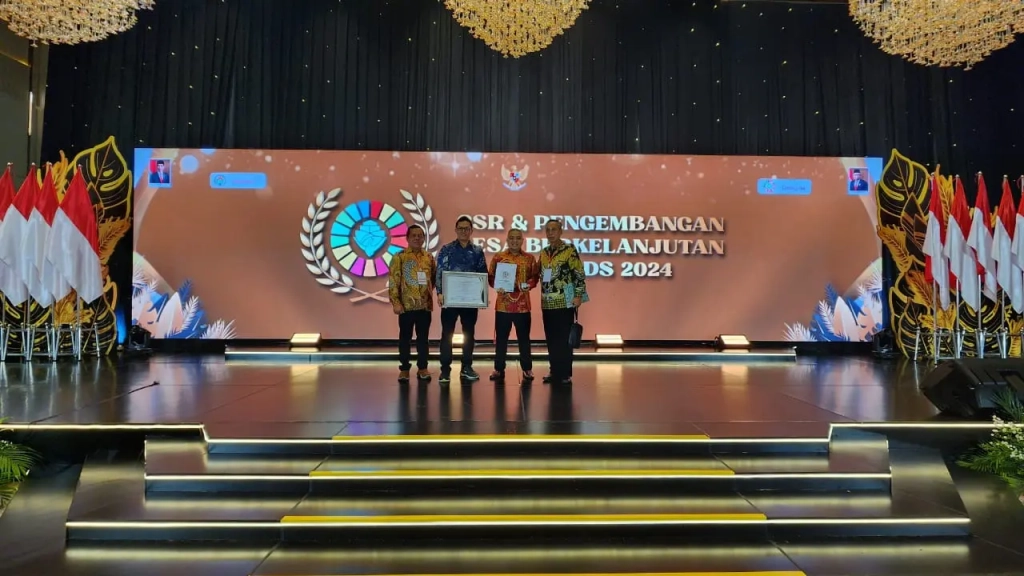 Program Kemitraan Pertanian Lokal Sinar Mas Land Raih Penghargaan CSR dan Pembangunan Desa Berkelanjutan Award 2024