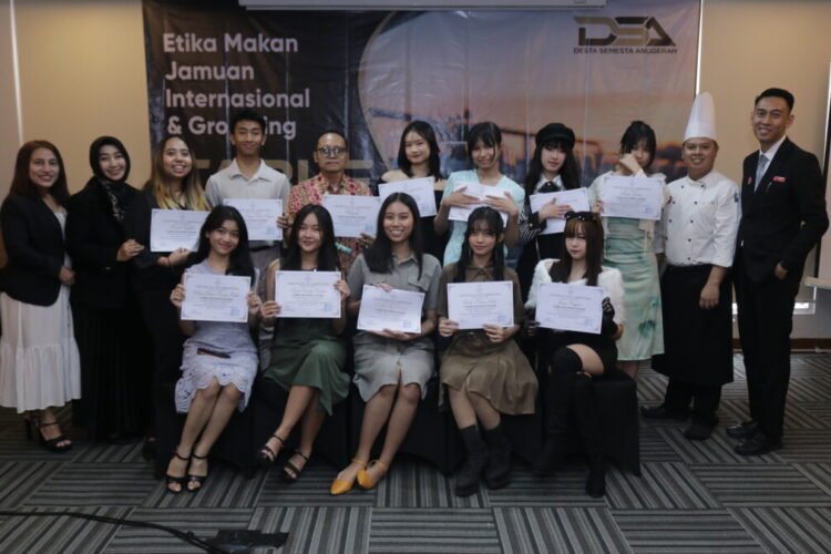 Acara Table Manner Eksklusif di Hotel Cordella Jakarta: Tim Desta Semesta Anugerah Memimpin Pelatihan Etika Makan untuk Acara Formal